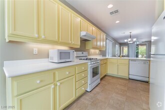 Building Photo - 3725 Rocklin Peak Ave