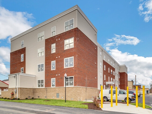 Building Photo - Hobbs Greene
