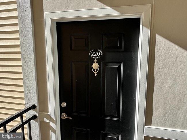 Building Photo - 12901 Centre Park Cir