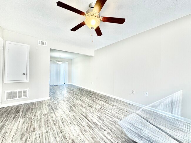 Foto del edificio - Oakview Place