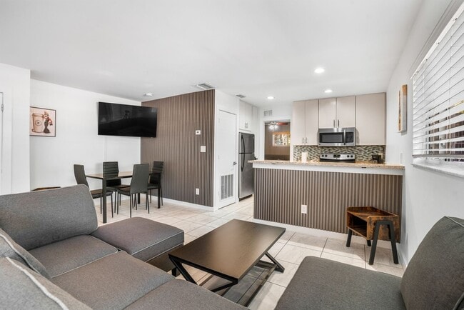 Foto del edificio - 202 N Fremont Ave