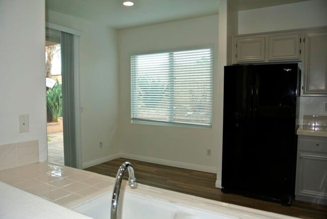 Foto del edificio - 4Bed/2.5Bath Home in the Brisbane complex~ Brisbane