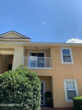 Building Photo - 6880 Skaff Ave