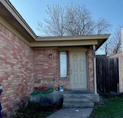 Building Photo - 2309 Woodmont Trail