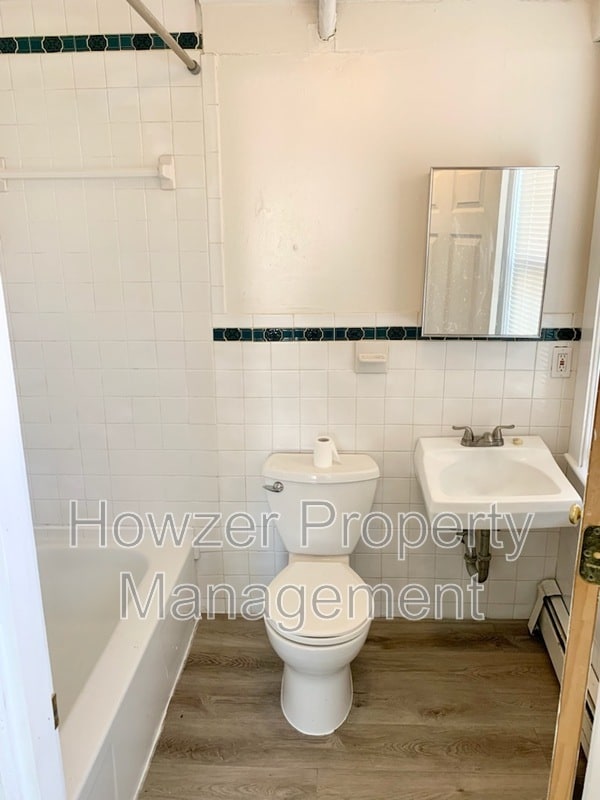 6 S Water St Unit Apt C, Onset, MA 02558 Condo for Rent in Onset, MA