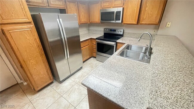 Foto del edificio - 8900 Antioch Way