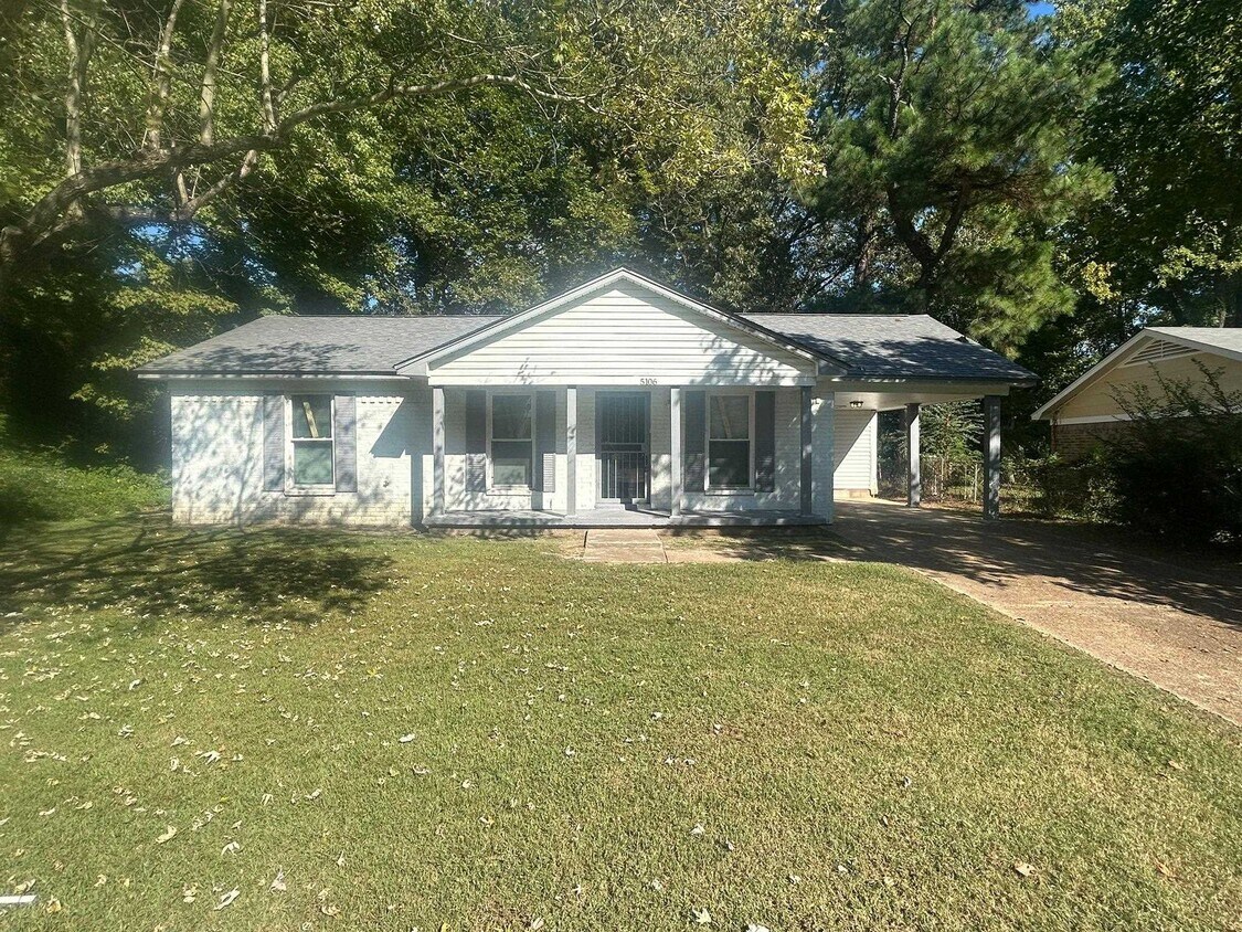 Primary Photo - 5106 Blacksmith Dr