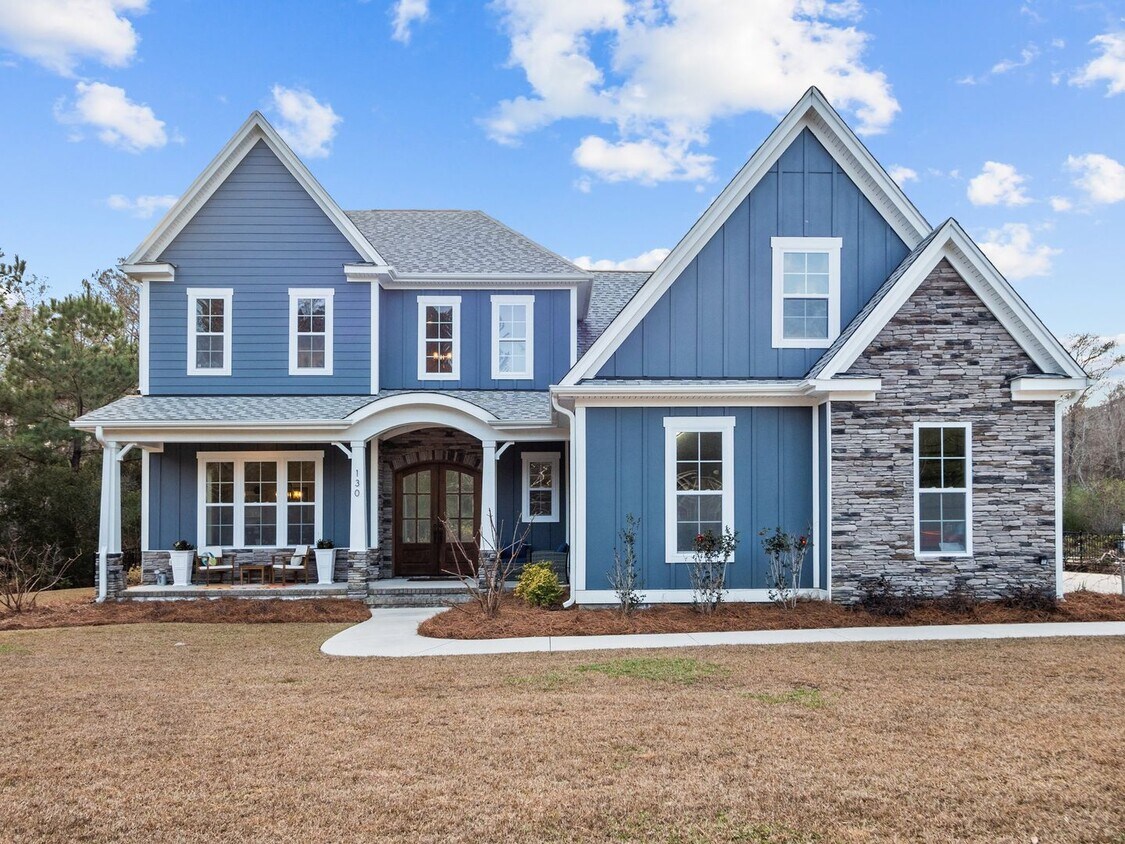 Primary Photo - Luxury Home in gated Hampstead Community
