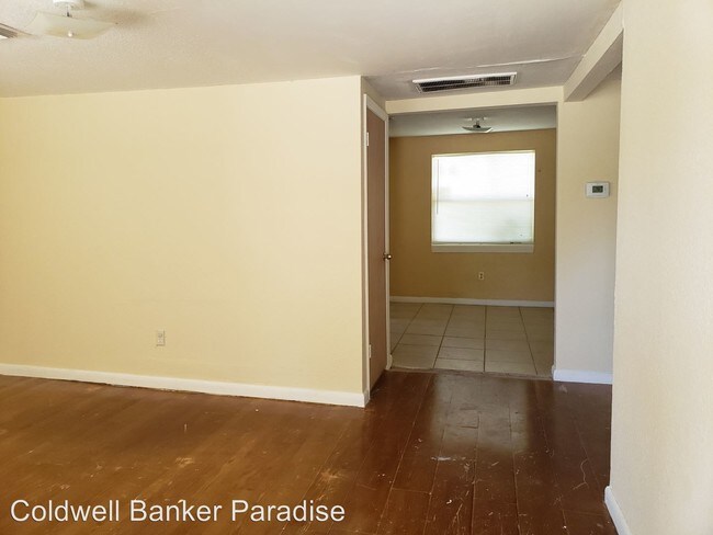 Building Photo - 2 br, 1 bath House - 805 N. 22nd Street