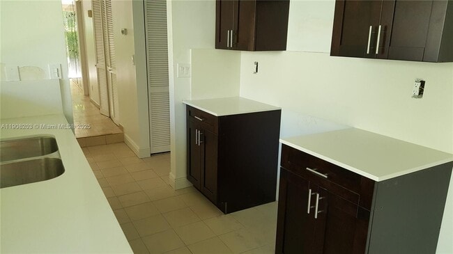 Building Photo - 12322 SW 148th Terrace