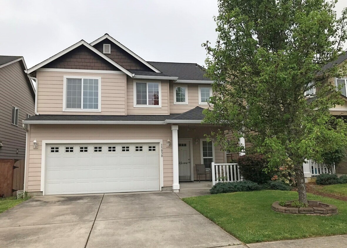 Foto principal - Home Sweet Home! 4 Bedroom/2.5 Bath in Sal...