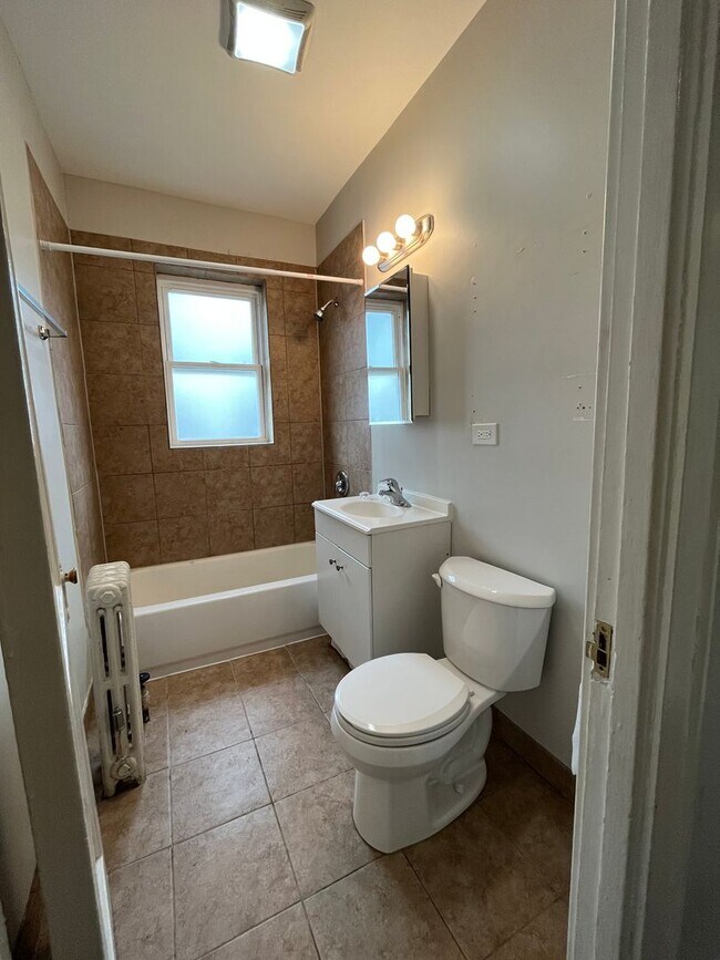 Foto del edificio - 1527 Greenleaf St