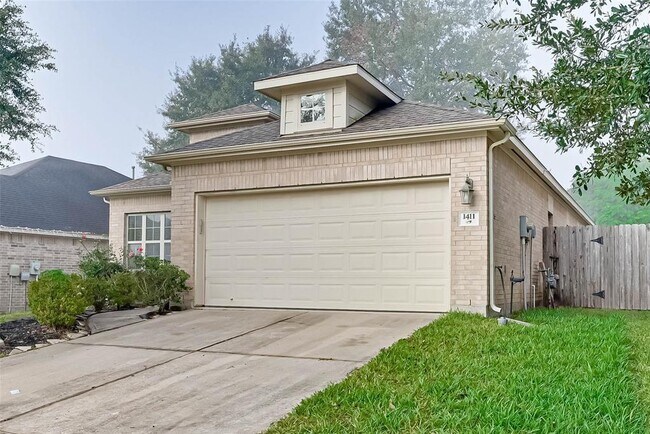 Foto del edificio - 1411 Cameron Park Ln