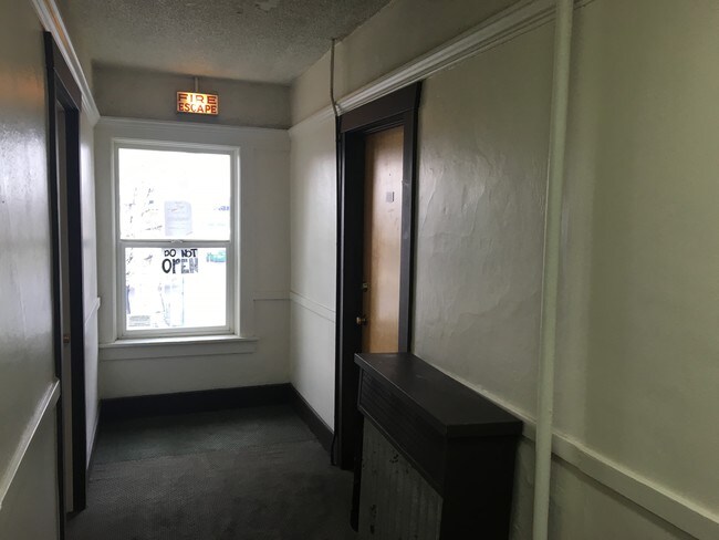 Second Floor - The Windsor