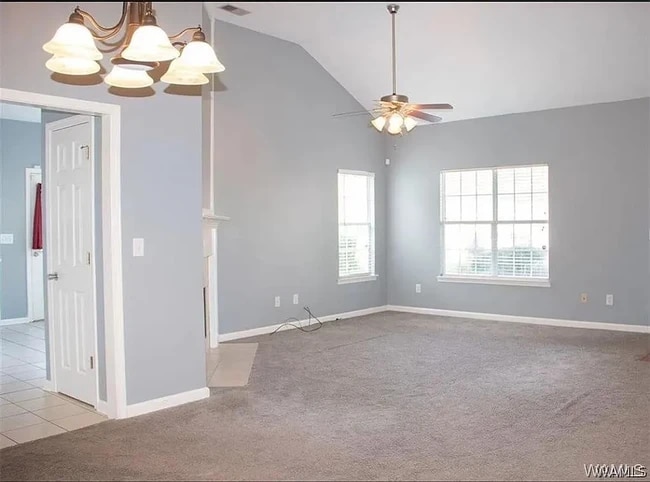 Building Photo - 831 Columbiana Rd