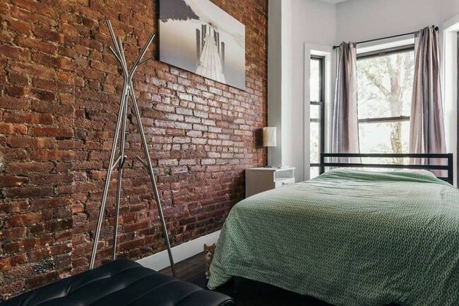 Building Photo - 11A Stuyvesant Ave