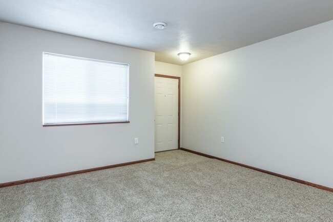 Interior Photo - Willow Creek Townhomes and Apartments