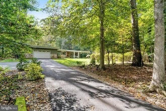 Building Photo - 3416 Barkley Dr
