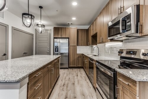 Foto del edificio - Stylish Studio Rentals: Modern Comfort and...