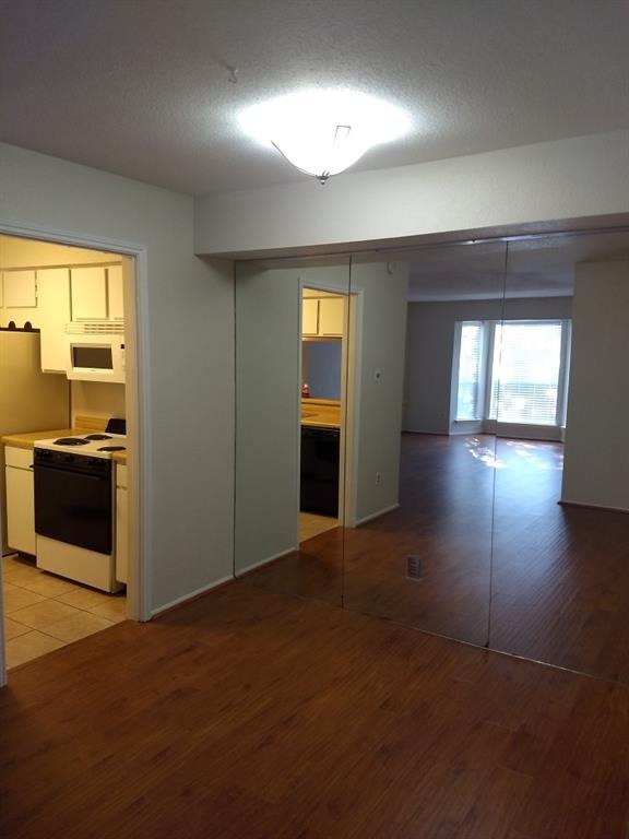 Foto del edificio - 4633 Wild Indigo St