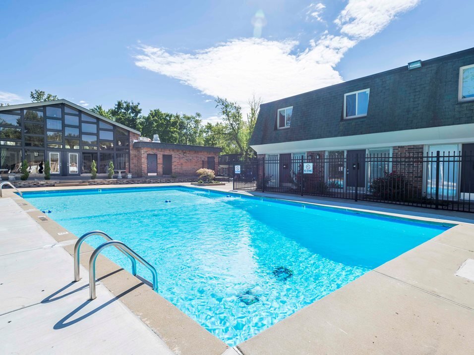 Spanish Lake Townhomes Apartments in Saint Louis, MO