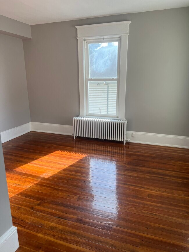 Foto del edificio - 915 Highland Ave SE