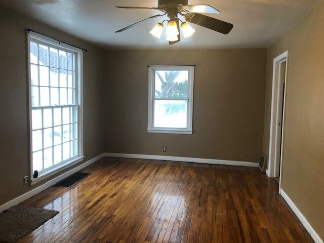 Foto del edificio - 17668 IN-23