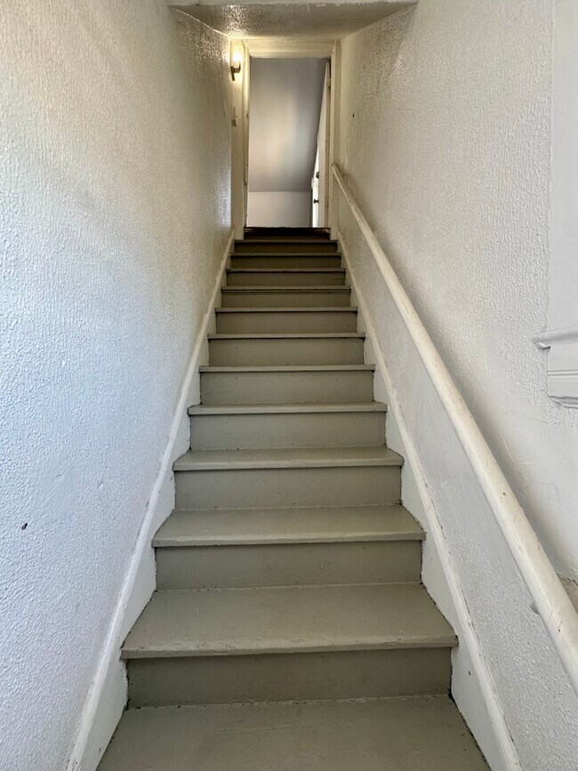 Foto del edificio - 201 S Howell St