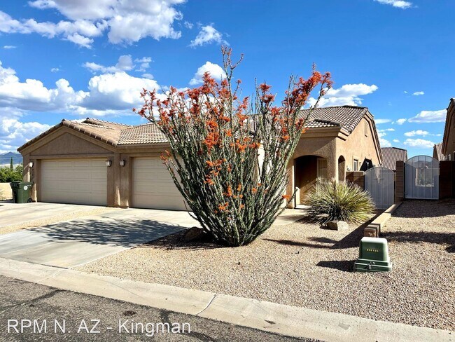 Building Photo - 3 br, 2 bath House - 844 Pala Mesa Dr