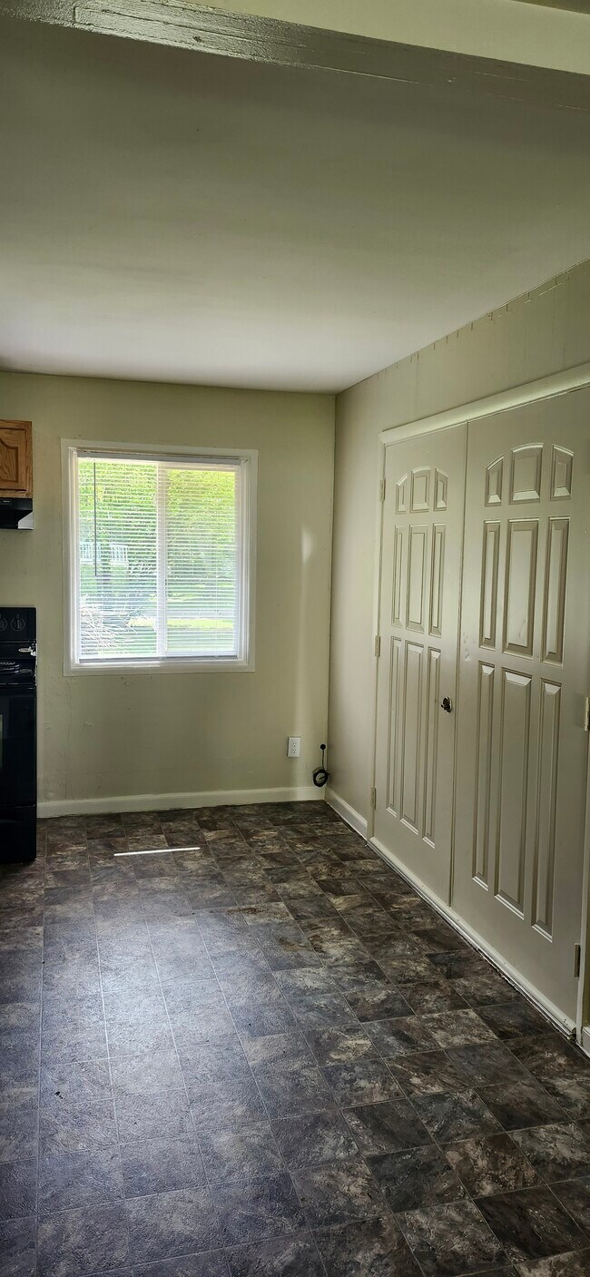 Foto del edificio - 6832 N Sprucewood St