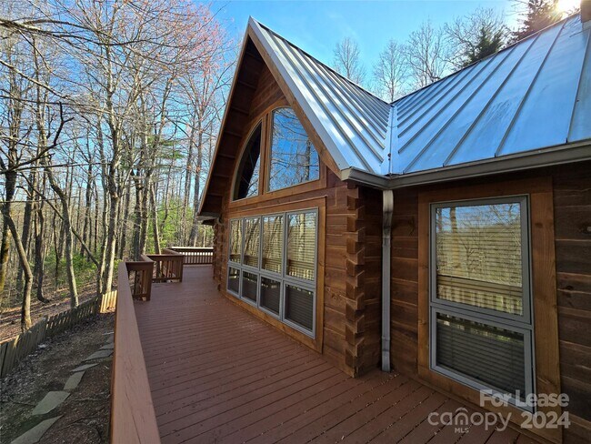 Building Photo - 143 Shop Creek Ct