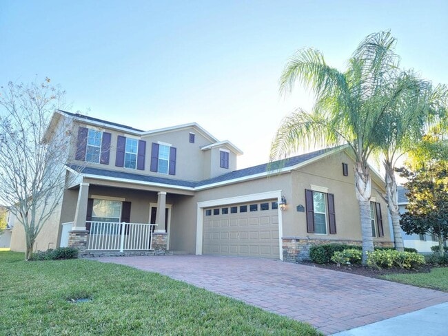Building Photo - 15030 Evergreen Oak Loop