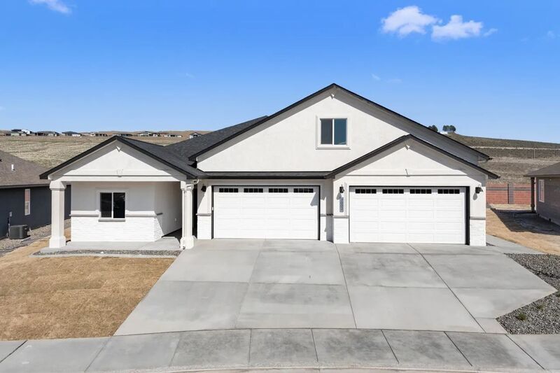 Foto principal - 7002 W 28th Ave