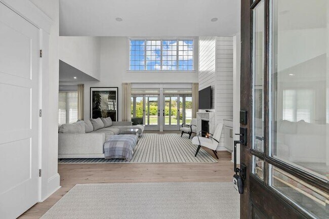 Foto del edificio - 45 Carnegie Abbey Ln