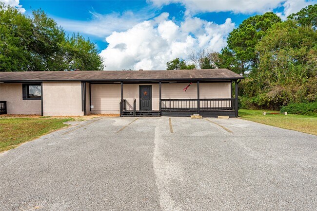 Foto del edificio - 12320 FM1764