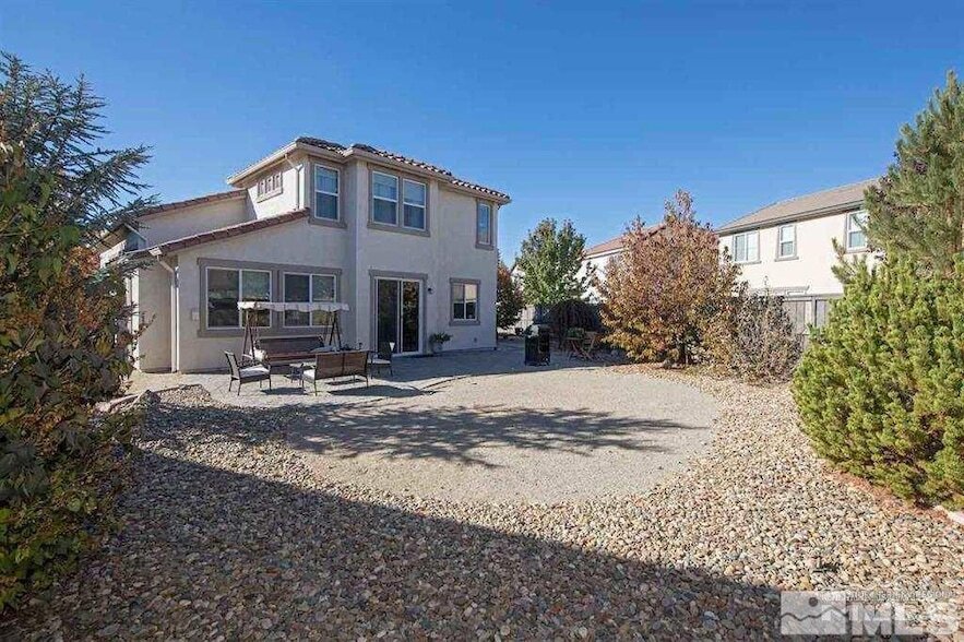 Foto del edificio - 2497 Westfall Rd