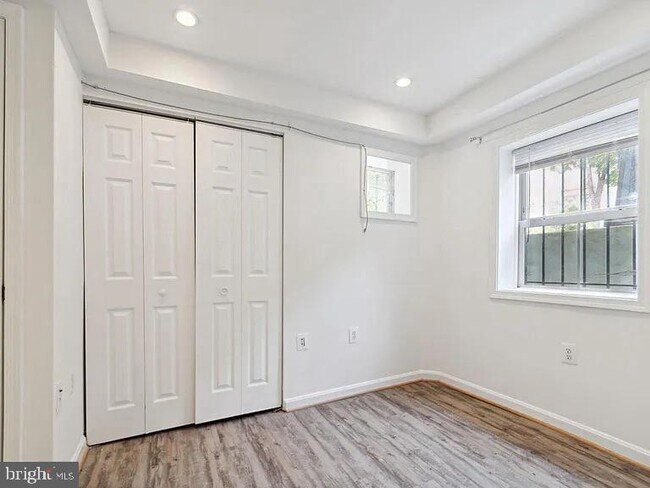 Foto del edificio - 1704 V St NW