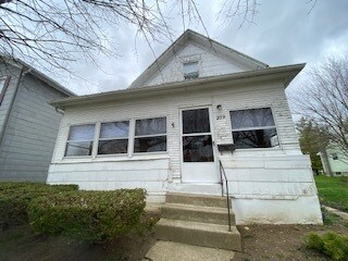 Primary Photo - 209 Green St