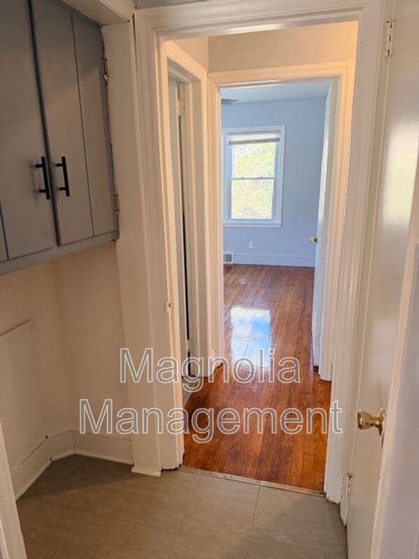 Foto del edificio - 1217 Oakridge Ave