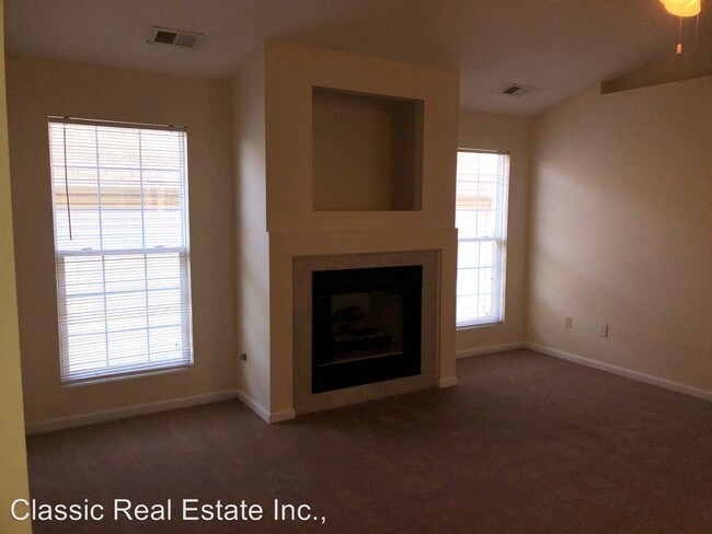 Foto del edificio - 3 br, 2 bath House - 2741 Mable Lane