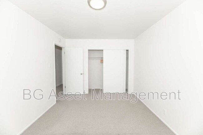 Foto del edificio - 5308 Columbia Ave