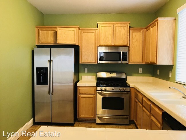 Building Photo - 4020 Neapolis Ln