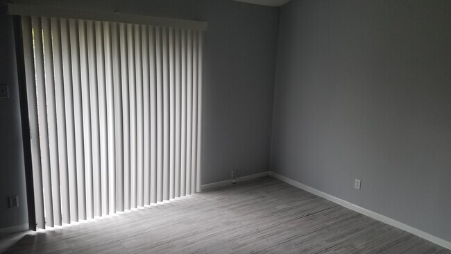 Foto del edificio - 2020 Court Pl