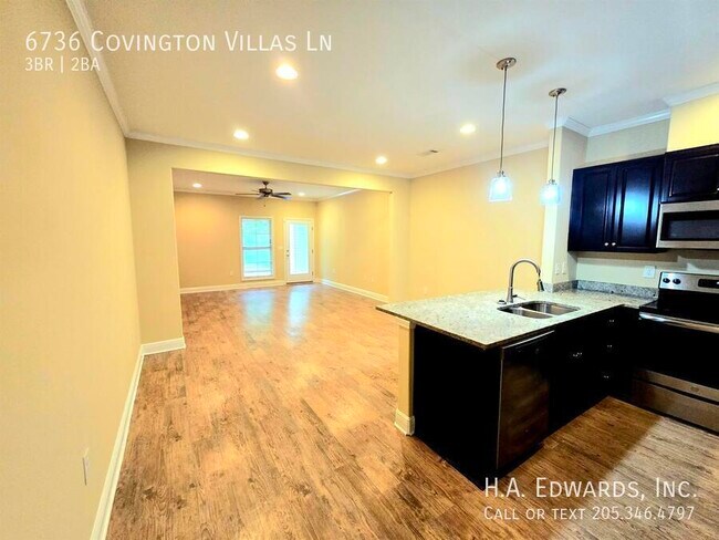 Foto del edificio - 6736 Covington Villas Ln