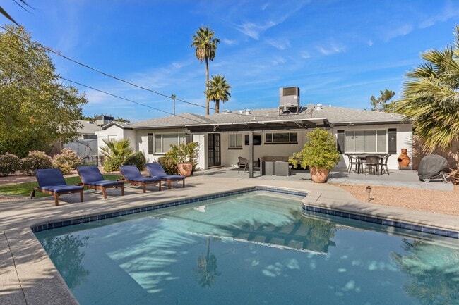 Now Leasing – Fully Updated Scottsdale Home! - Now Leasing – Fully Updated Scottsdale Home!