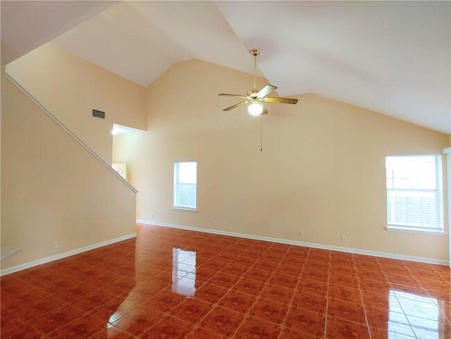 Building Photo - 13903 Randalstone Dr