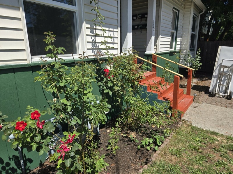Photo - 908 15th St (Bremerton, WA)