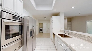 Building Photo - 4348 Mammoth Ave