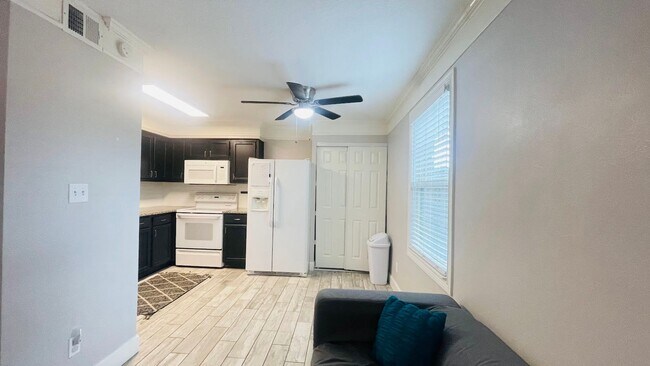 Building Photo - LAKE HOWELL ARMS CONDO-608 GEORGETOWN UNIT...