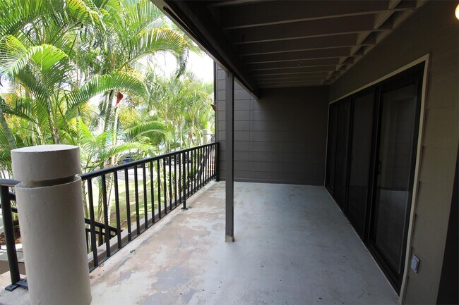 Building Photo - 45-995-995 Wailele Rd